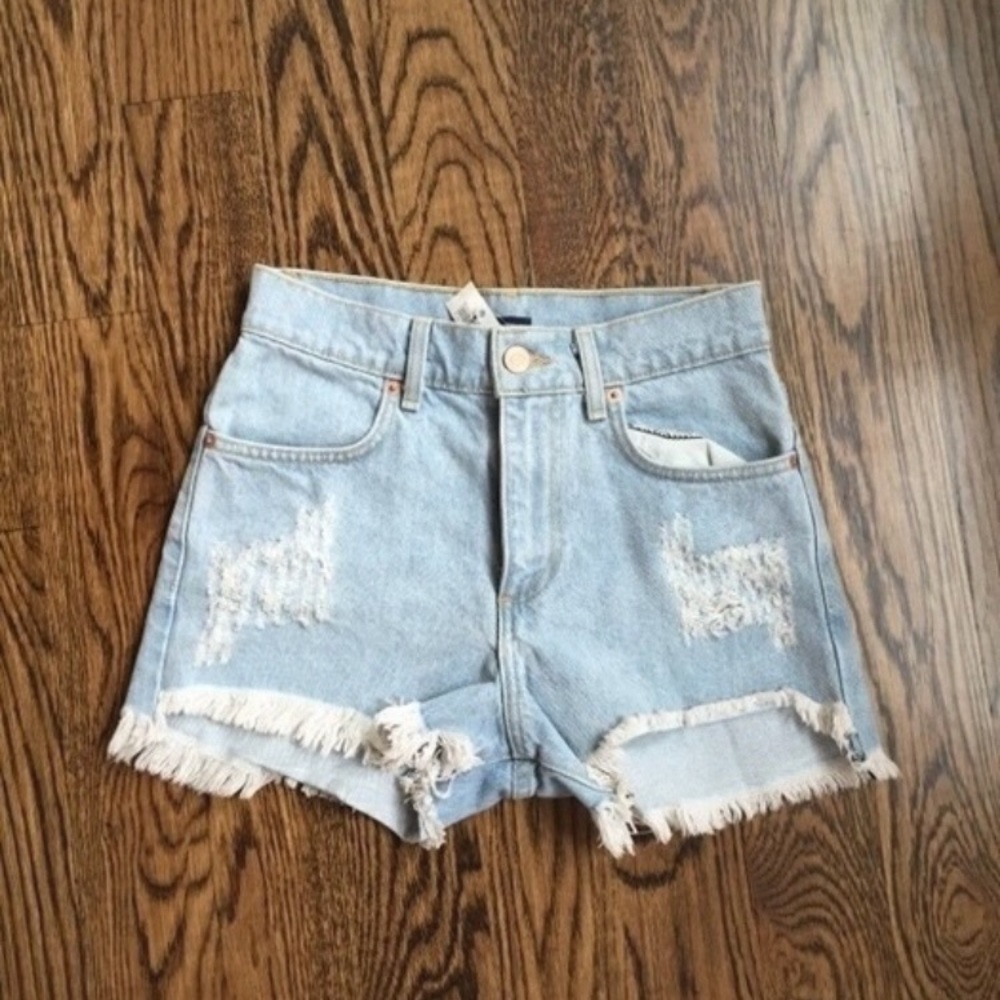 BRANDY MELVILLE SHORTS😍❤️